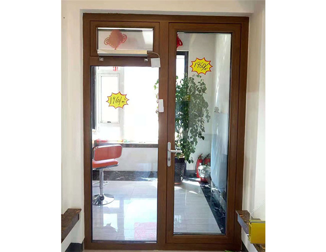 系統斷橋隔熱窗